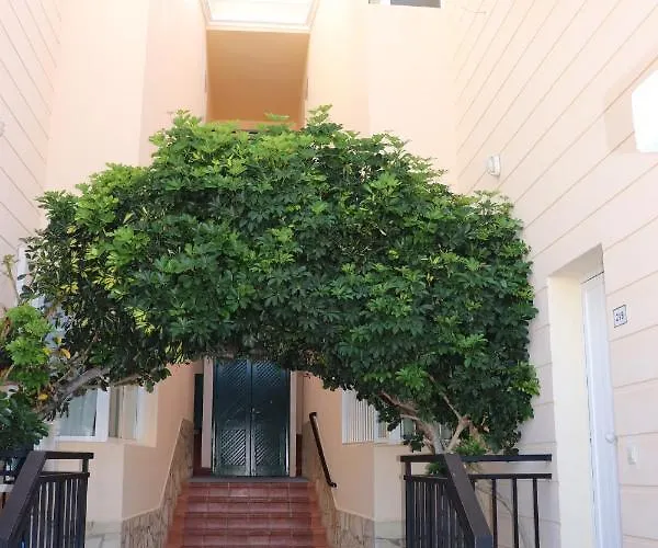 아파트 Yucca Park Fanabe *