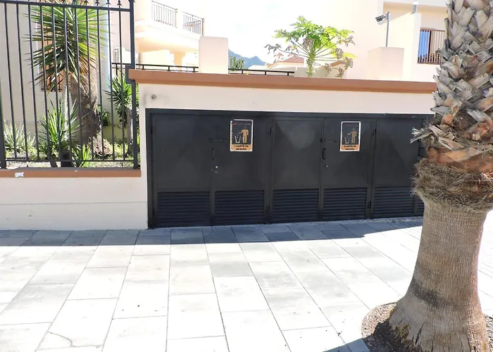 아파트 Yucca Park Fanabe